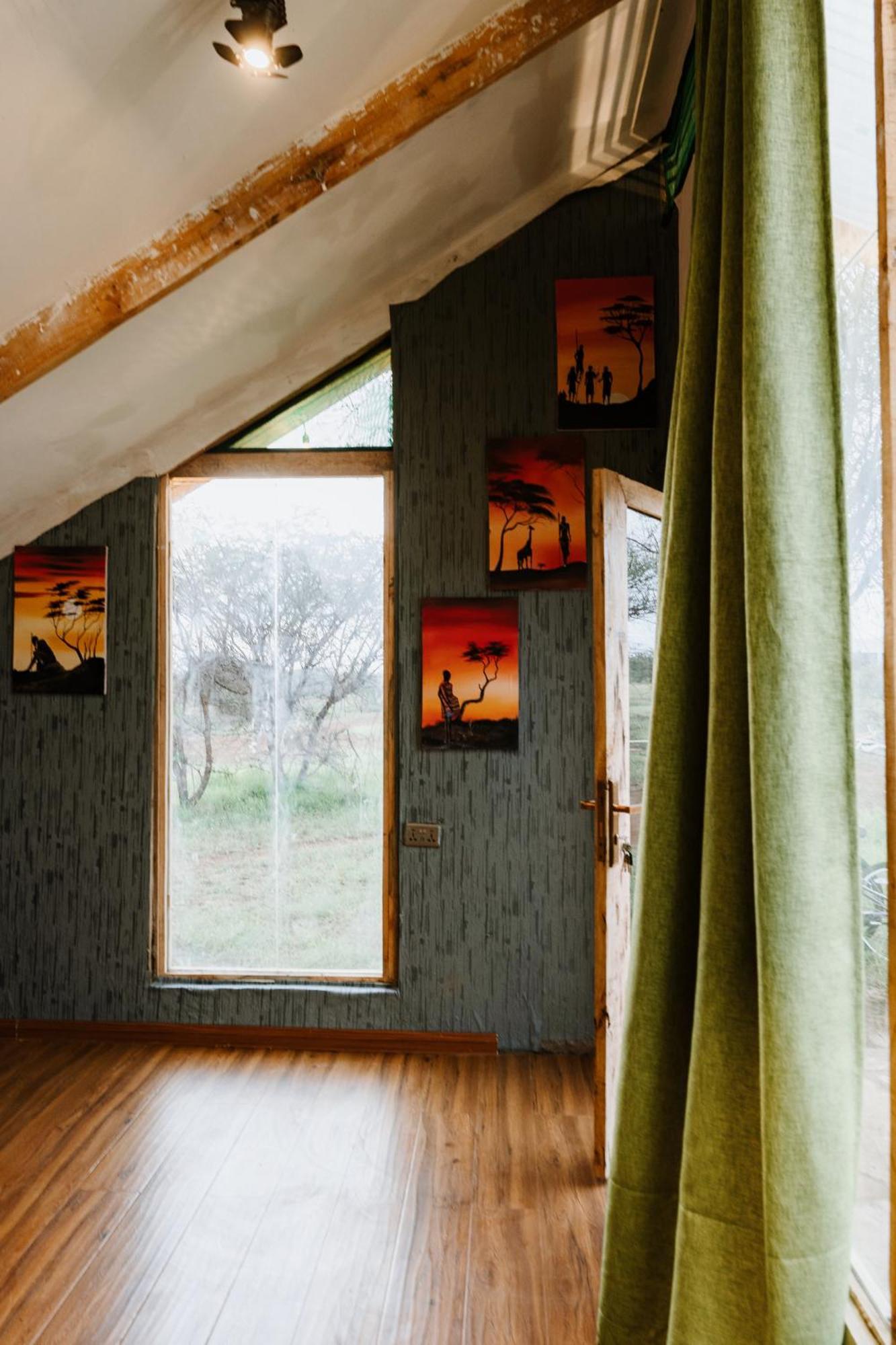 Kilimanjaro View Cabin-Amboseli Oloitokitok Extérieur photo